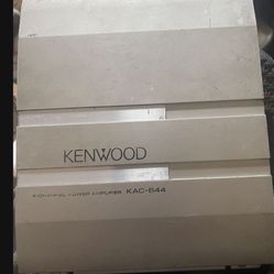 Kenwood Amp