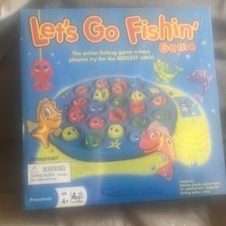 Let’s Go Fishin Game NIB