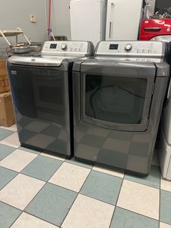 Maytag washer and dryer set( delivery Available)
