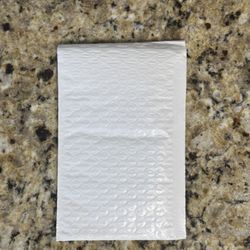 White Bubble Mailers/ Envelopes