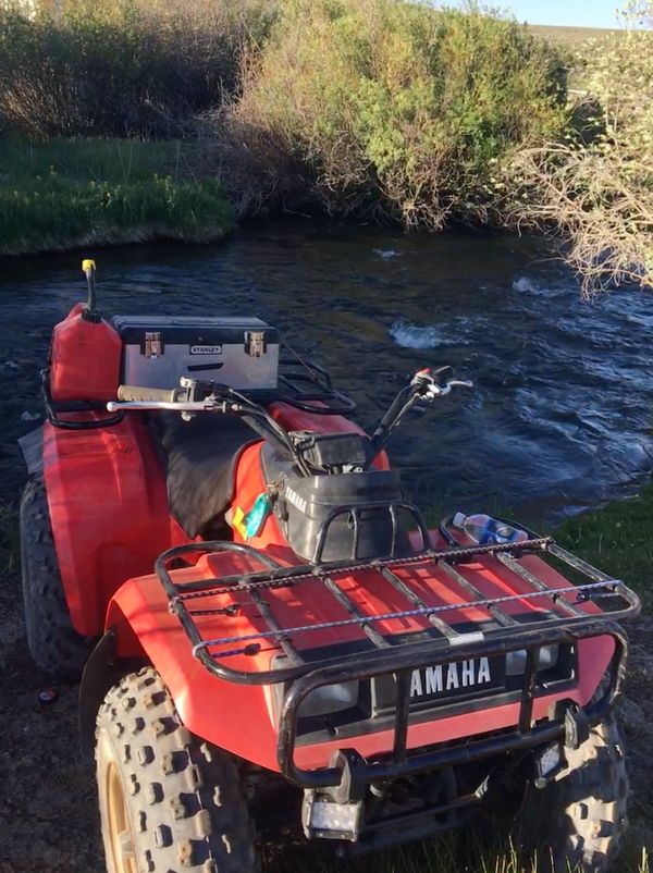 1986 Yamaha Moto 4 well maintained 5 speed for Sale in Las Vegas, NV