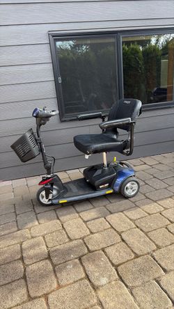 Pride Go-Go 3-Wheel Mobility Scooter