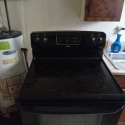 Glass Top Electric Stove And Washer And Dryer Set