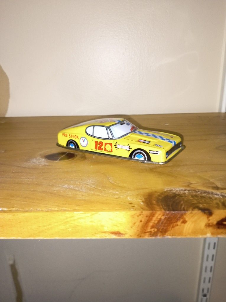 Antique Tin Pro Stock Tin Car With Advertising On It
