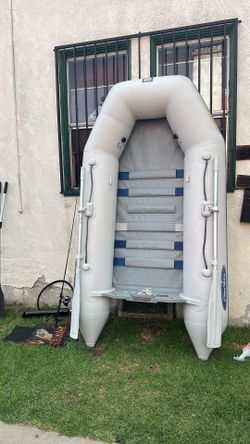 Inflatable boat