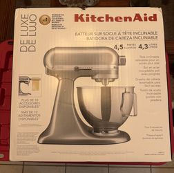 Kitchenaid deluxe Stand Mixer new inbox never used
