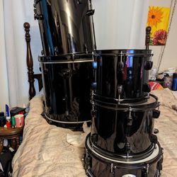 New Five Piece Pearl Black Drum Set  
