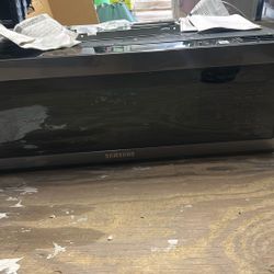 Samsung Microwave Black Stainless Steel 1.1  Cu.ft