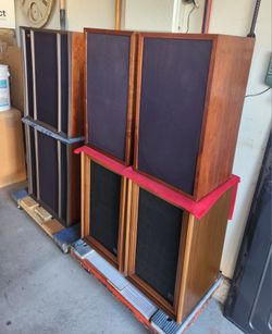 Vintage AR2-AX Speakers