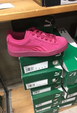 Puma kids sizes 13-3 no size 2 sale $25.00