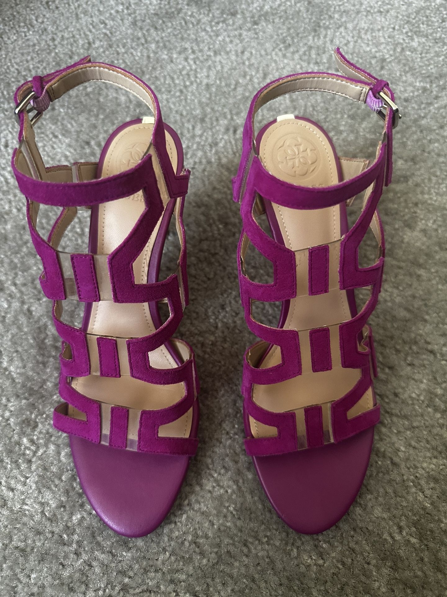 Guess Heels NEW– Size EU 38 / US 8