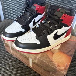 Jordan 1 Black Toe
