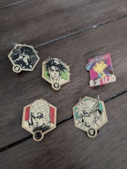 JoJo's Bizarre Adventure Golden Series Pins