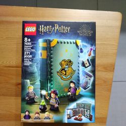 LEGO 76383 Harry Potter Hogwarts Moment: Potions Class