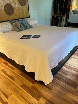 Like New Sleep Number Bed