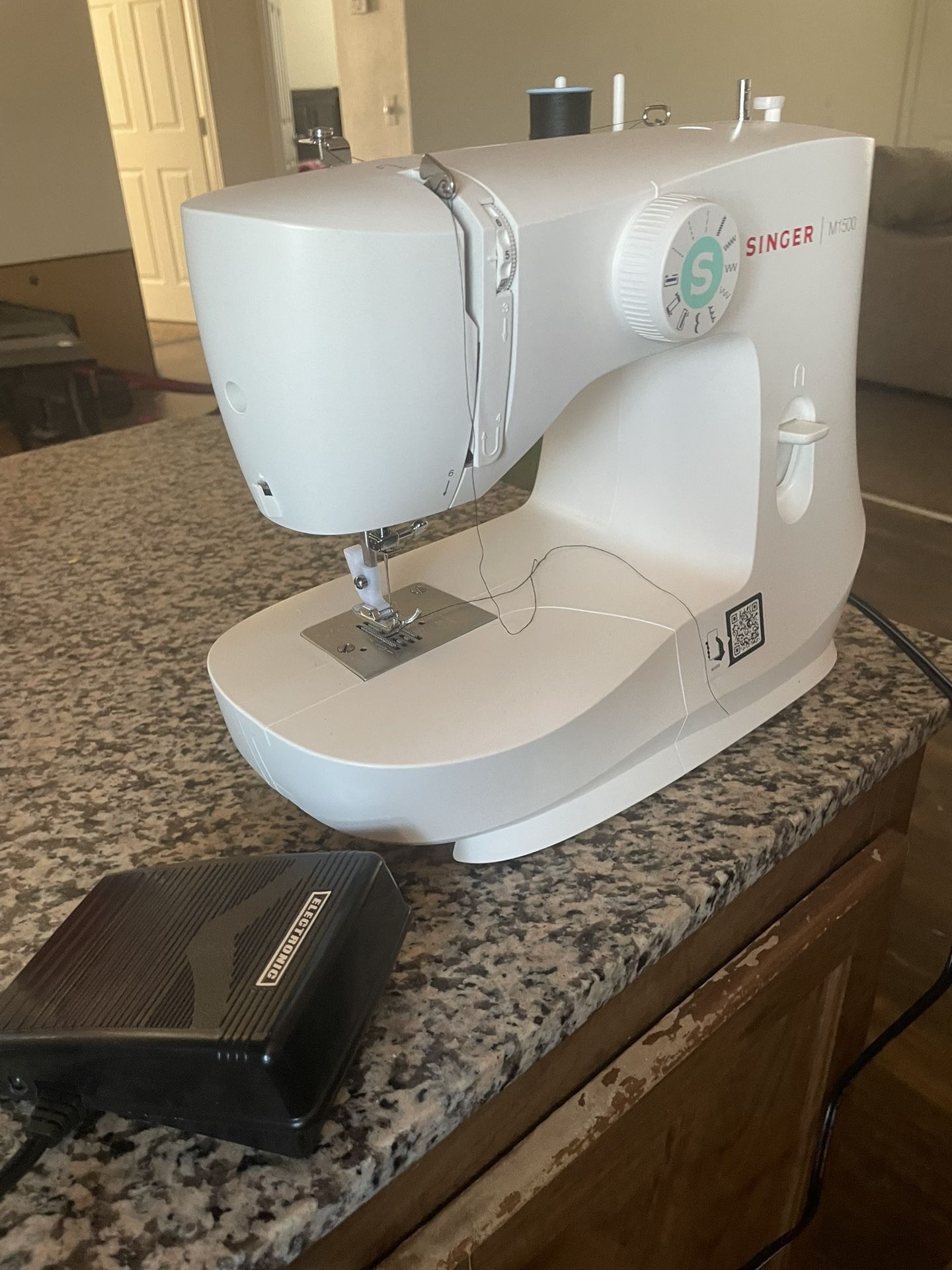 Singer Sewing Machine