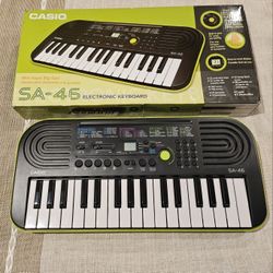 Casio SA-46 32 Mini Keys Musical Keyboard (Black/Green)