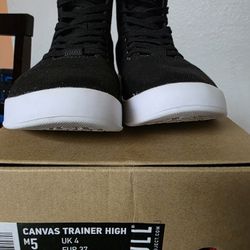 NOBULL Canvas Trainer Sz5