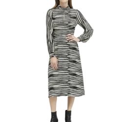 banana republic black white zebra print mock neck midi dress for Sale in Burke, VA - OfferUp banana republic black white zebra print mock neck midi dress for Sale in Burke, VA - OfferUp