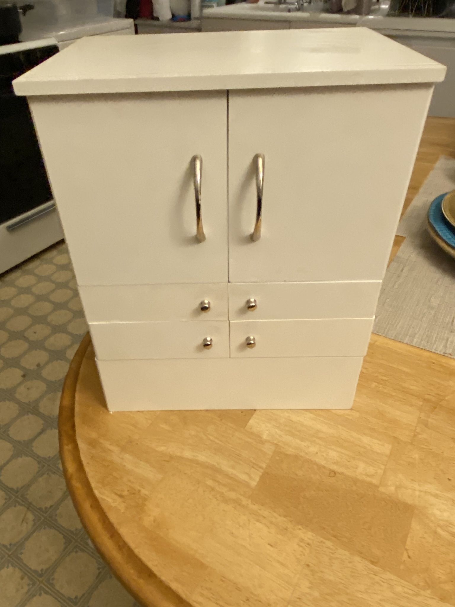 Beautiful Designer Makeup Organizer