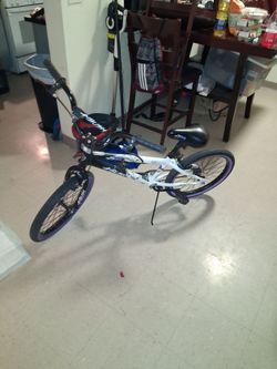 20inch Kent BMX ( LIKE NEW )