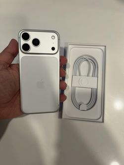 iPhone 17 Pro Max 256gb Silver Unlocked