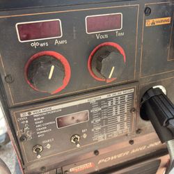 Lincoln Power MiG 300MP With Tons Of Accessories 