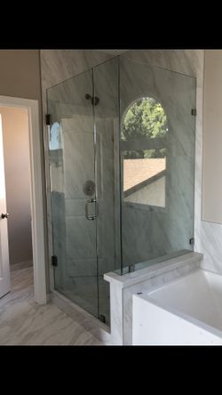 Shower glass doors
