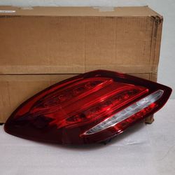 Left Driver Tail Light For 2015-18 Mercedes Benz C-Class W205 C300 LED Taillight