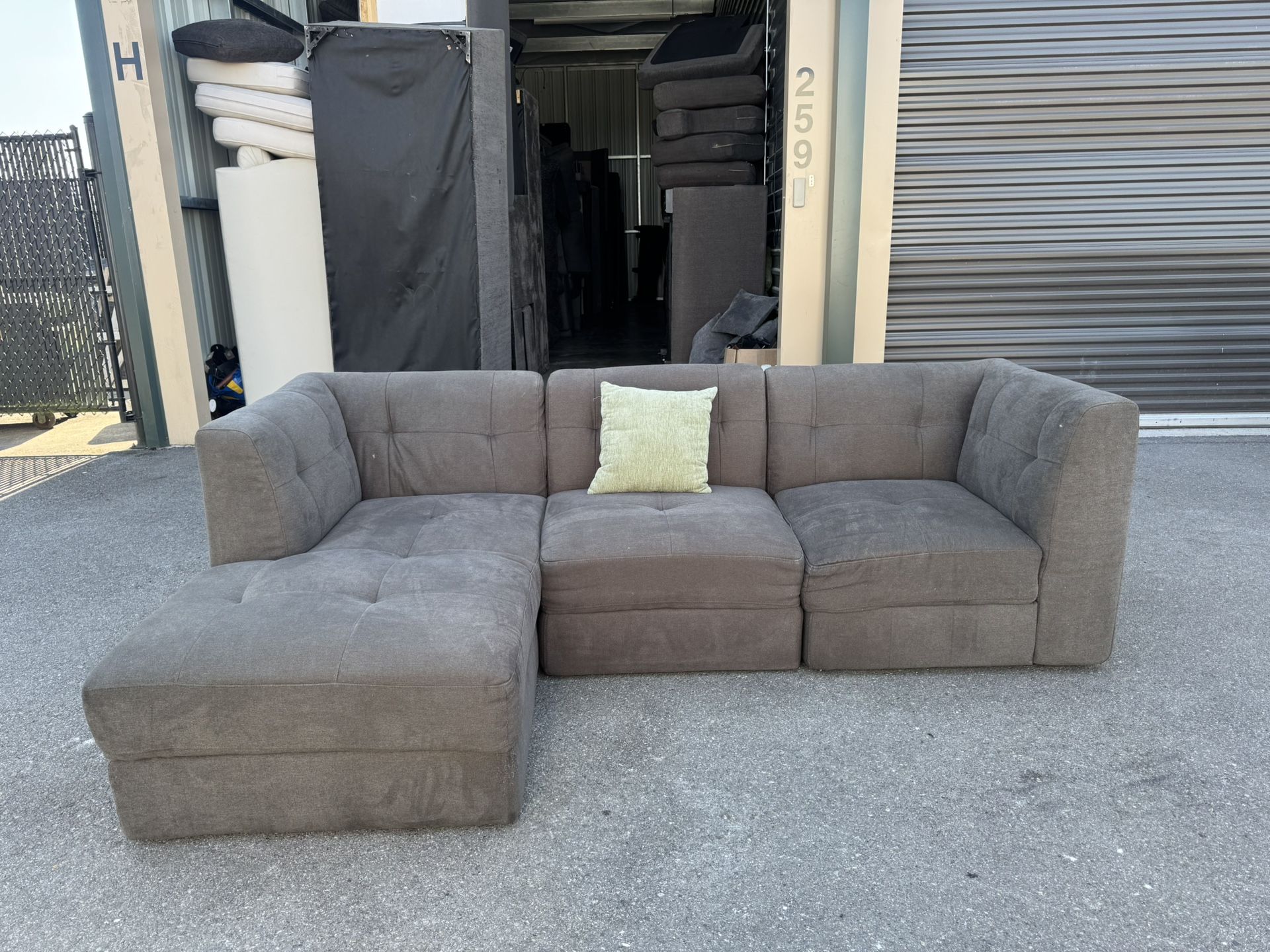 Sectional Couch 