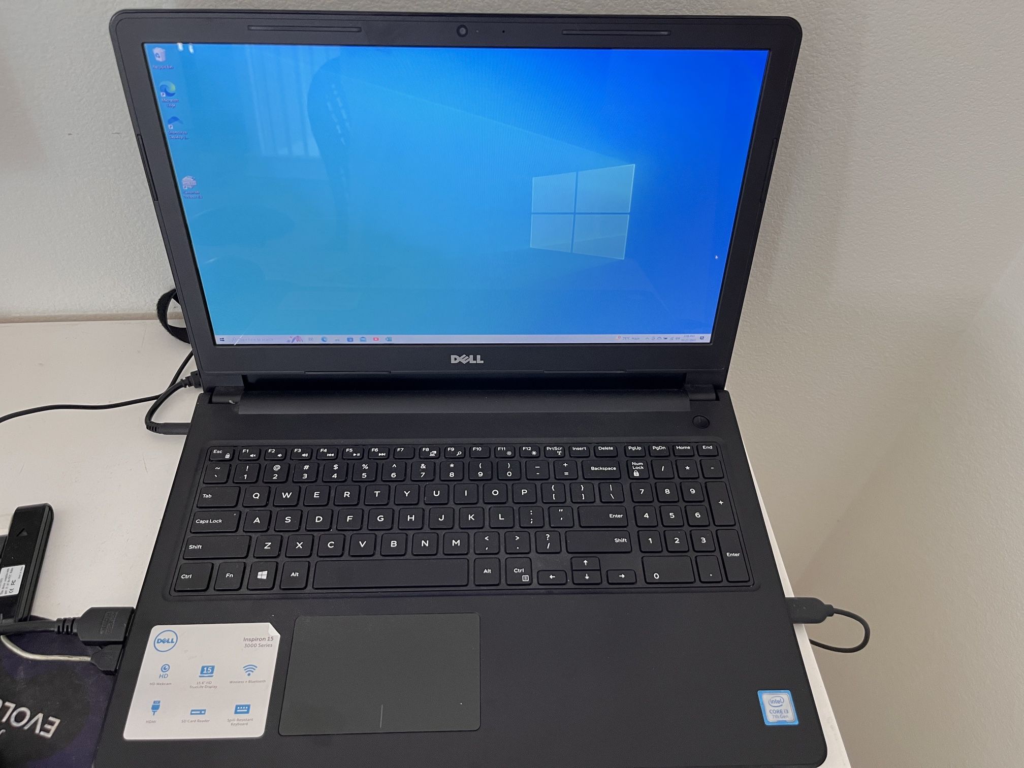 Like New! Dell Inspiron 15 3000 Laptop, Intel i3-7100 CPU