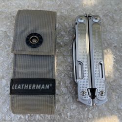 Leatherman Free P4