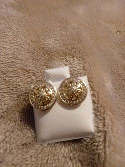 Ear rings