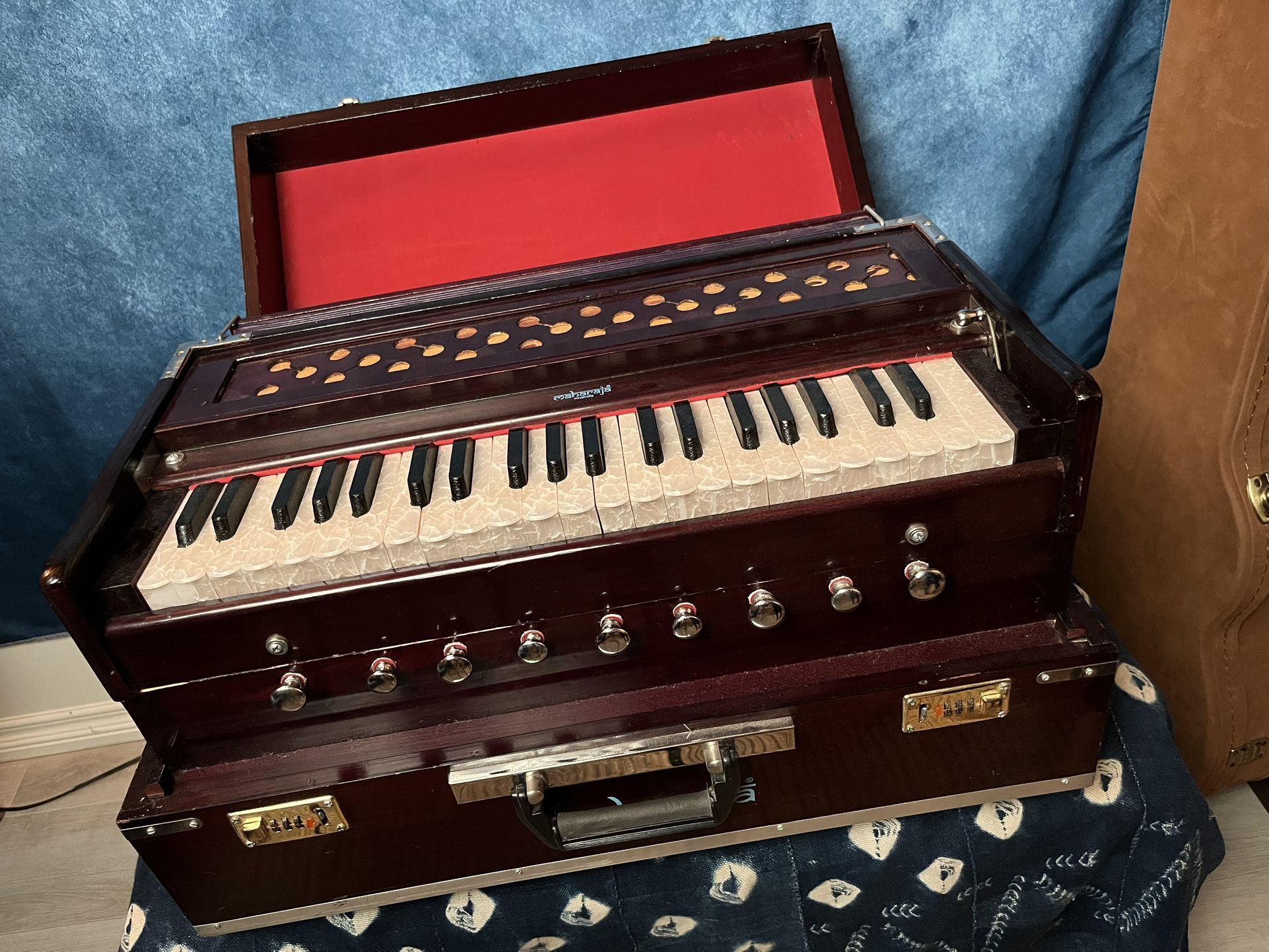 Maharaja Harmonium