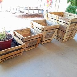 Planter Boxes    4 Sizes Available.  Delivery Available 