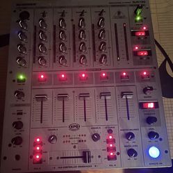 Behringer DJX700 Professional Series 5-Channel DJ Mixer