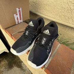 Like New Adidas Shoes Size 7