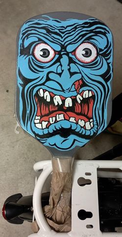 custom art in your pickleball paddle with your name