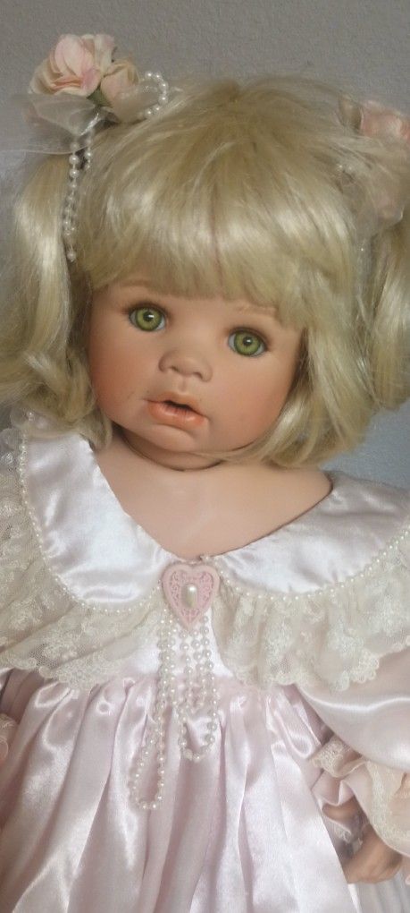 VINTAGE MASTERPIECE DOLL BY ARTIST MONICA LEVENIG 28" DOLL RARE