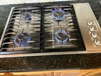 4 burner cooktop