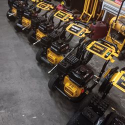 DEWALT GAS PRESSURE WASHER 3400 PSI  EACH 
