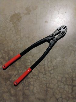 Milwaukee 24 inch Heavy Duty Bolt Cutters