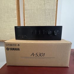 Yamaha A-301 Amplifier 