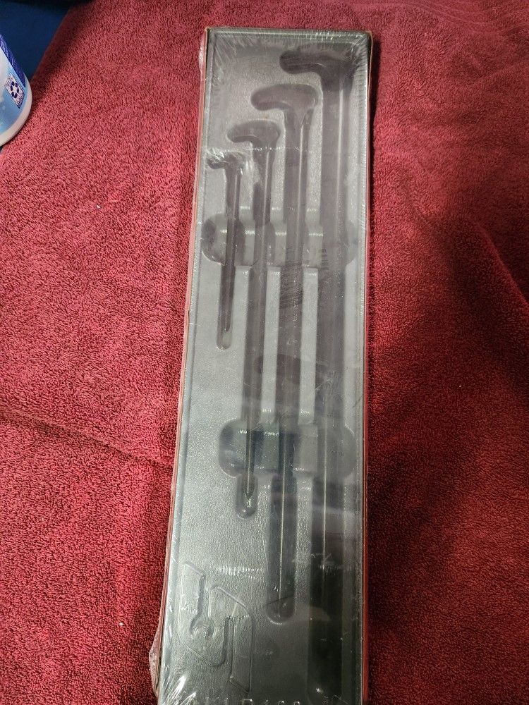 Snap On Rolling Head Prybar Set New