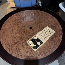 Crokinole Board