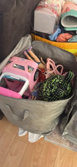 Free toys