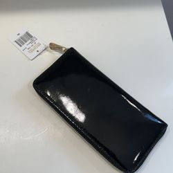 Michael Kors woman’s wallet