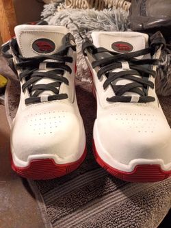 Avenger safety steel toe shoes