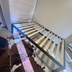 Metal Full Size Bed Frame 