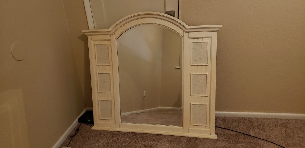 Dresser Top Mirror